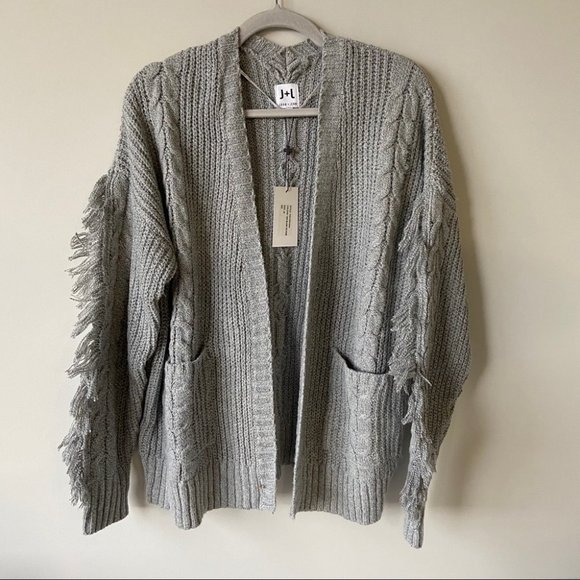NWT John & Jenn Fringe Sleeves Cozy Cardigan - Picture 4 of 12